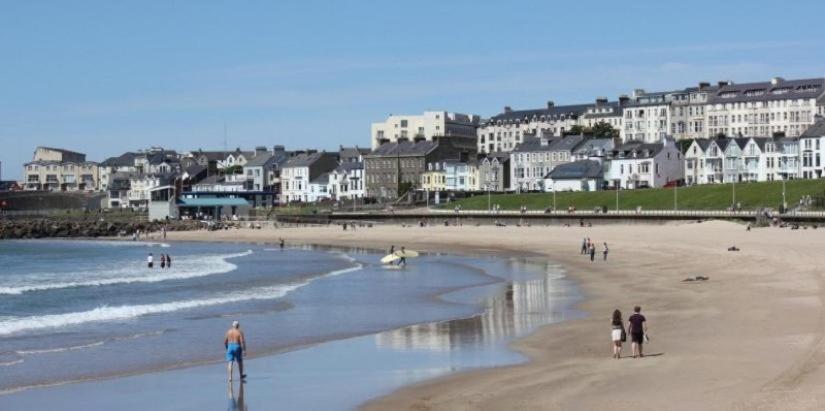 6 Golf Terrace - Portrush By The Sea Apartment Exterior foto