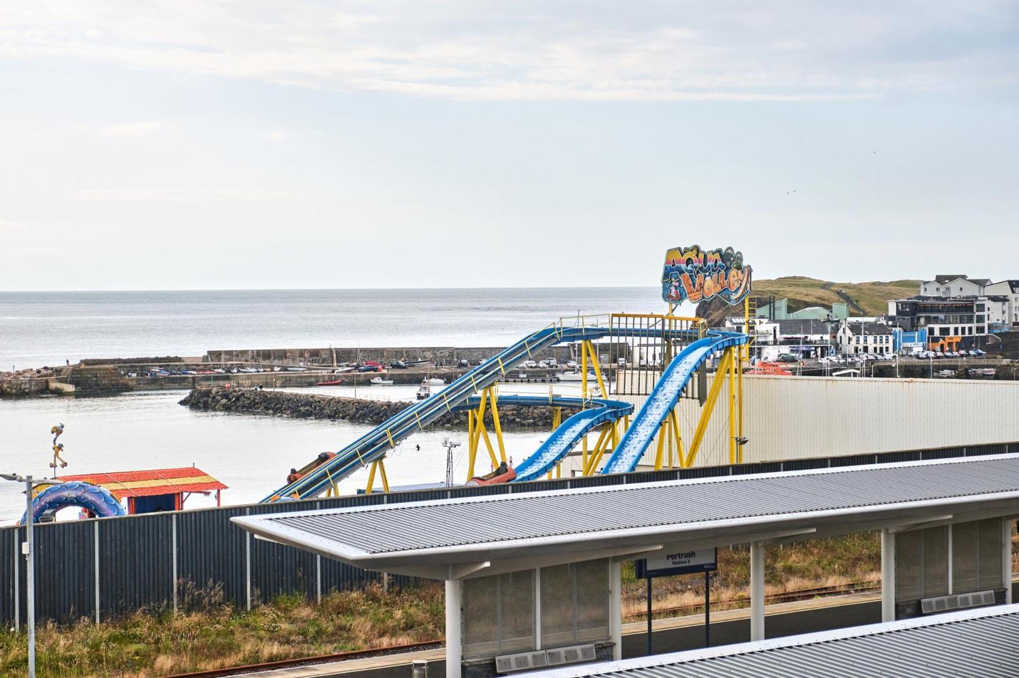 6 Golf Terrace - Portrush By The Sea Apartment Exterior foto